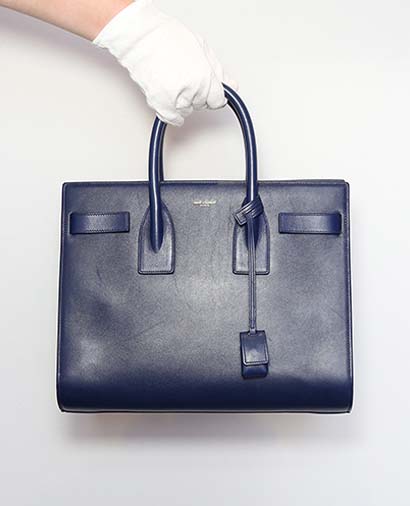 Sac De Jour, vista frontal